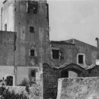Itinerari per les masies i torres de defensa de Castelldefels amb entrada complerta al Castell.